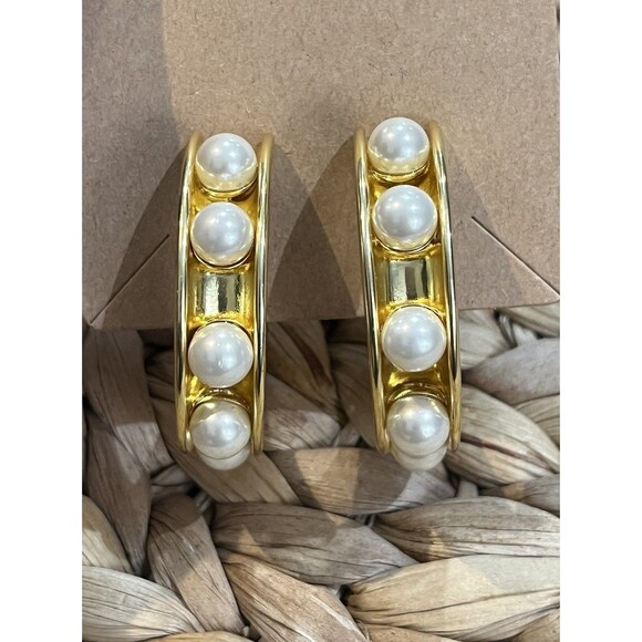 J.Crew VTG Oversized Pearl Hoop Earrings Gold Tone Pierced Statement Y2K Regency - Picture 3 of 11